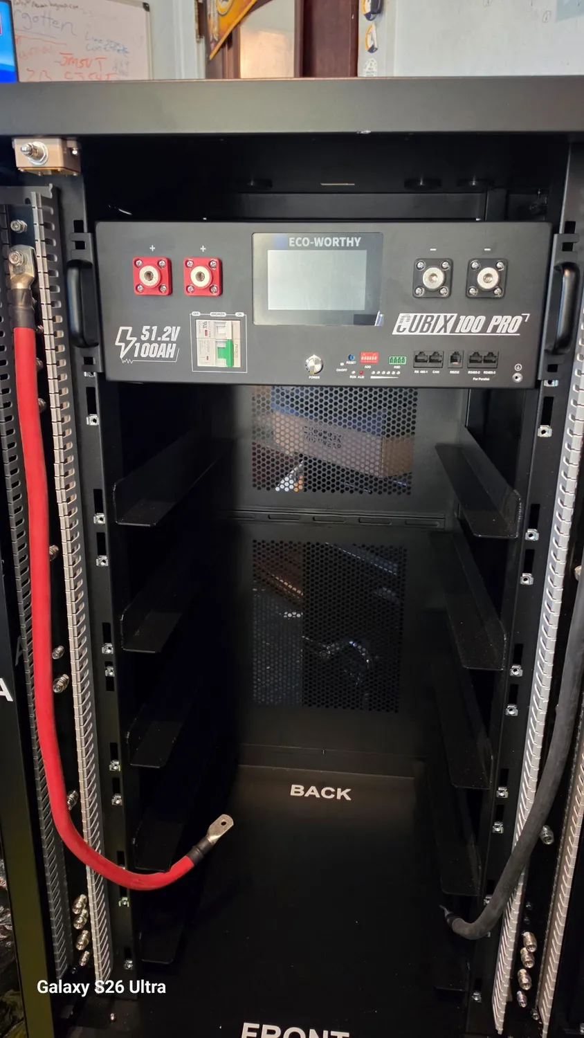 Eco-Worthy RACK6 V3 bateriový rack 600A rozvaděč