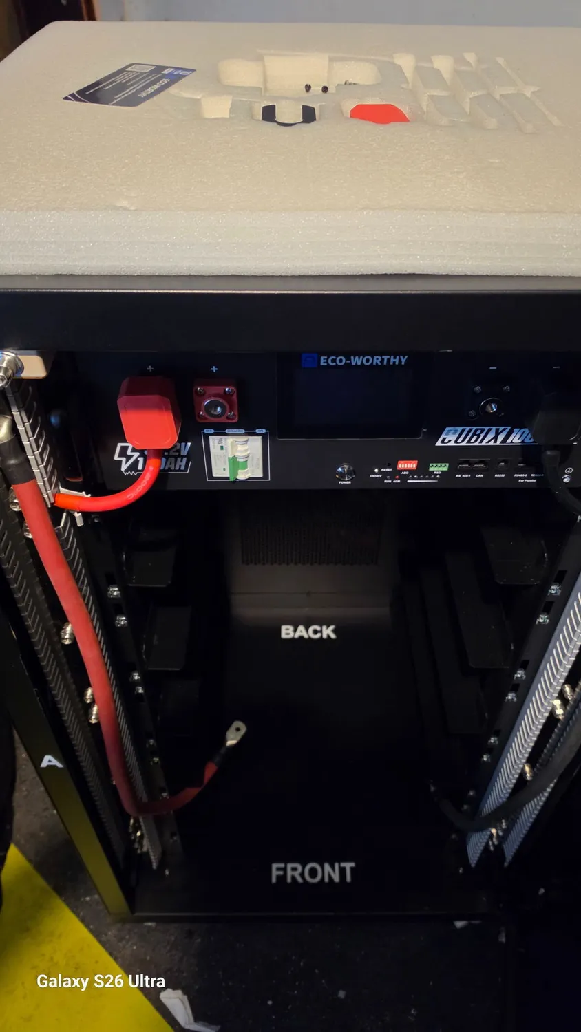 Eco-Worthy RACK6 V3 bateriový rack 600A rozvaděč